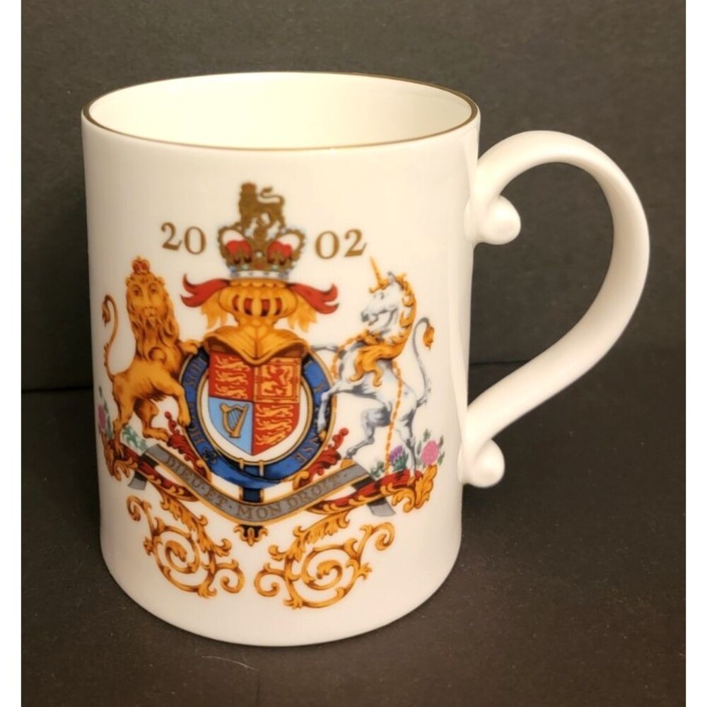 Royal Collection Fine Bone China Mug Produced to Commemorate Queen Elizabeth II